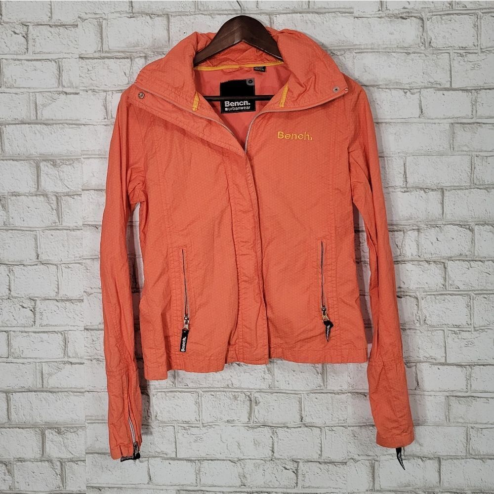 Bench jacket